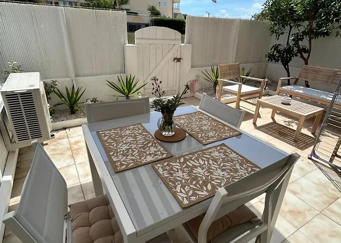 The Contemporary Of The Marina *